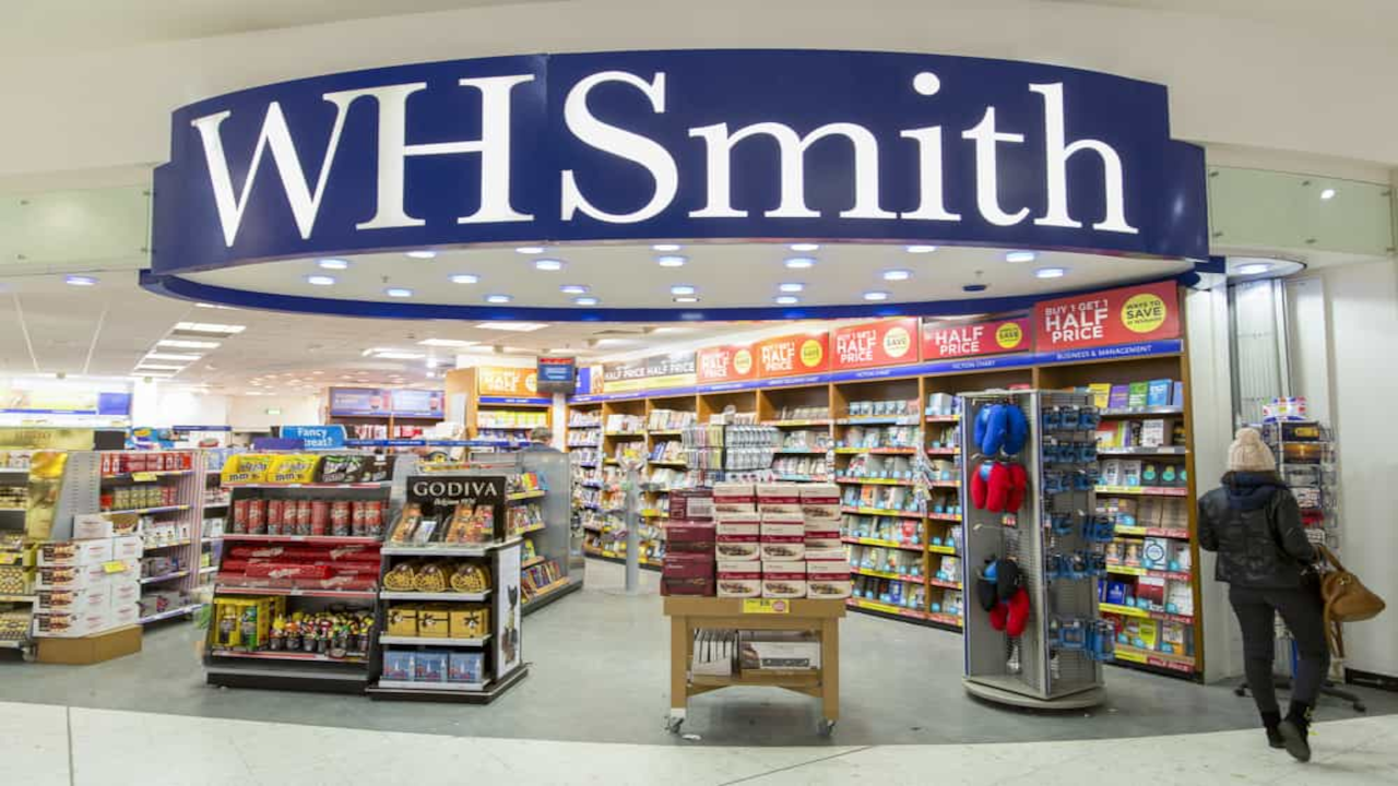 WHSmith £5 Gift Card UK, 8.18 usd